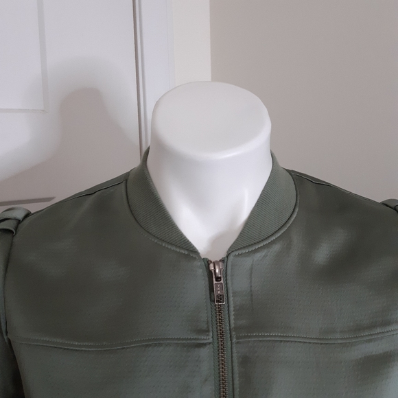 Hinge Size XS Green Metallic Bomber Jacket Puff - Picture 4 of 9